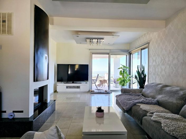 Image No.4-Villa de 4 chambres à vendre à Mesa Chorion