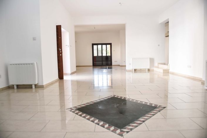 Image No.8-Maison de ville de 3 chambres à vendre à Strovolos