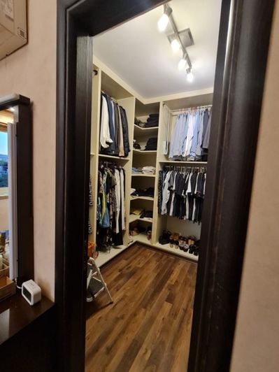 Image No.15-6 Bed Villa for sale