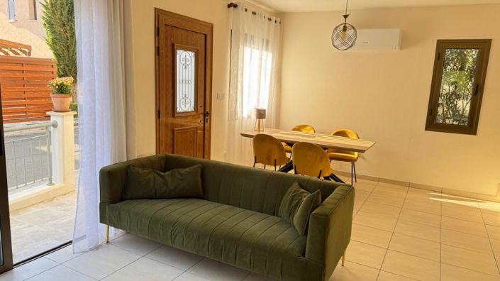 Image No.5-2 Bed Villa for sale