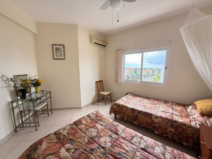 Image No.12-2 Bed Apartment for sale