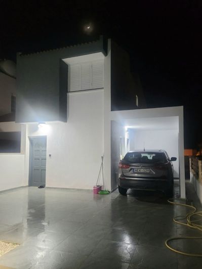 Image No.2-3 Bed Villa for sale