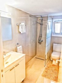 Apartment For Sale  in  Kato Paphos