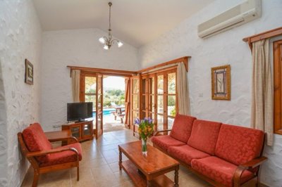 Detached Villa For Sale  in  Latchi