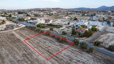 Commercial Field For Sale  in  Lympia