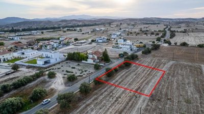 Commercial Field For Sale  in  Lympia