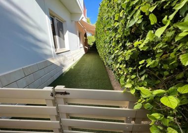 Town House / Maisonette For Sale  in  Mandria