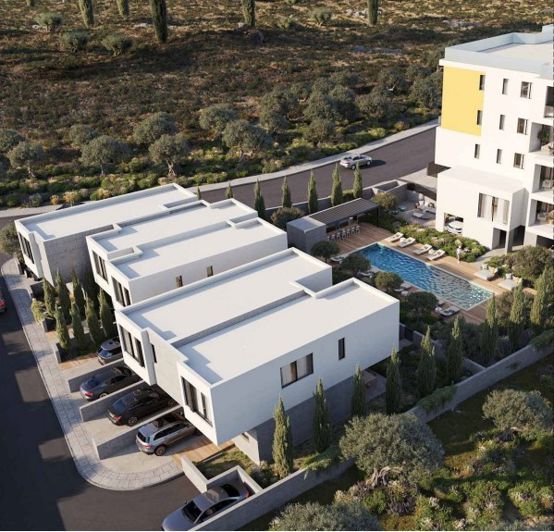 Image No.4-3 Bed Townhouse for sale