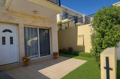 Town House / Maisonette For Sale  in  Kato Paphos - Universal