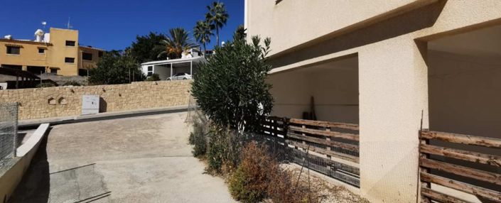 Image No.2-2 Bed Townhouse for sale