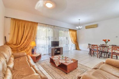 Detached Villa For Sale  in  Select Location