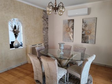 Penthouse For Sale  in  Yermasoyia