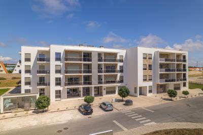 1 - A-dos-Cunhados, Apartment