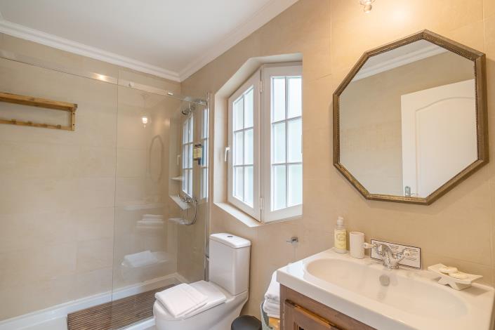 Image No.40-Un hôtel de 15 chambres à vendre à Sintra