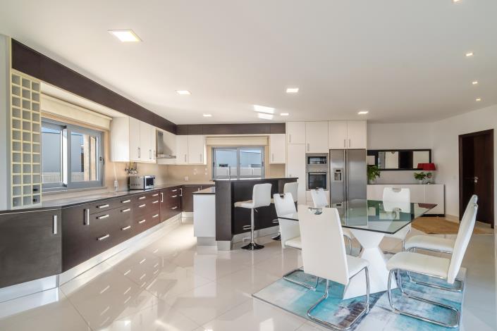 Image No.23-Maison de 4 chambres à vendre à Atouguia da Baleia