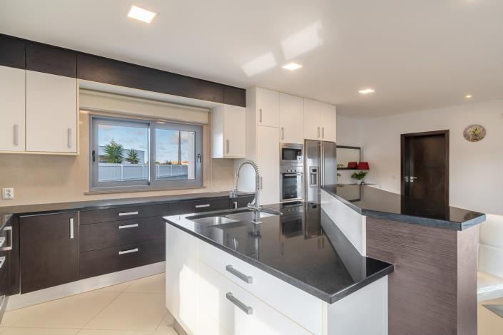 Image No.24-Maison de 4 chambres à vendre à Atouguia da Baleia