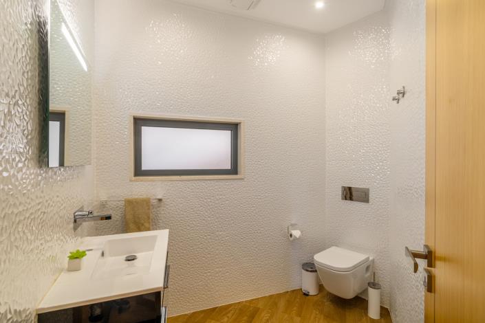 Image No.15-5 Bed House/Villa for sale