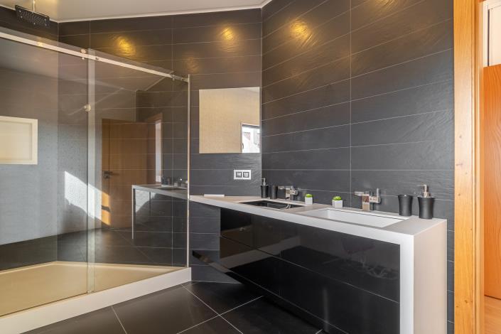 Image No.23-5 Bed House/Villa for sale