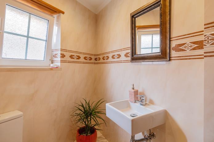 Image No.12-3 Bed Villa for sale