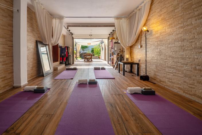 Image No.36-7 Bed Villa for sale