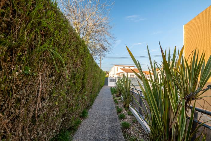 Image No.24-4 Bed Villa / Detached for sale