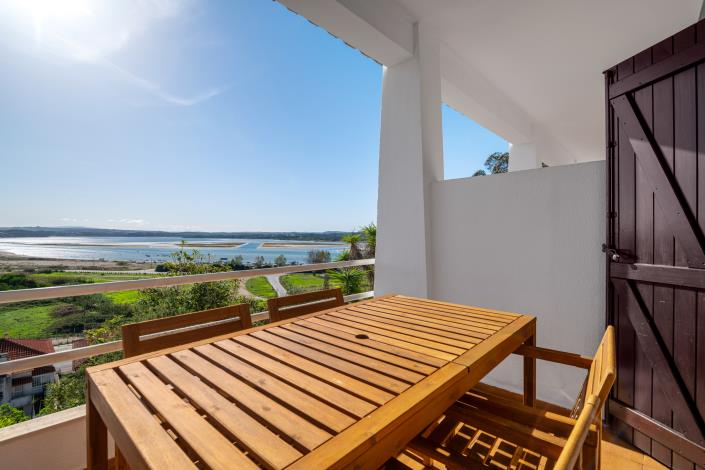 Image No.17-3 Bed Villa for sale