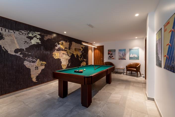 Image No.34-10 Bed Villa / Detached for sale