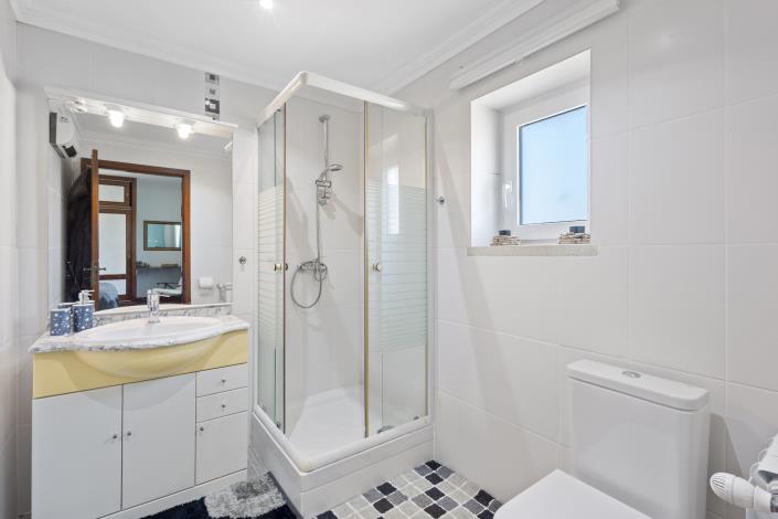 Image No.27-Villa de 5 chambres à vendre à A dos Francos