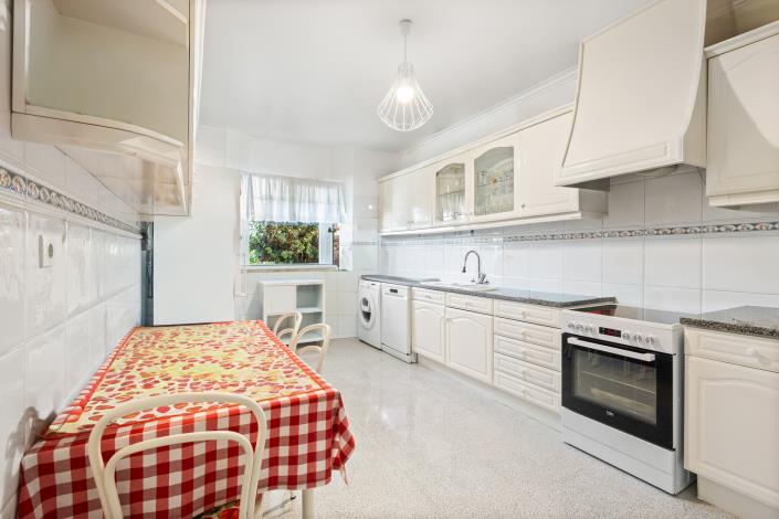 Image No.11-Maison / Villa de 4 chambres à vendre à Sintra