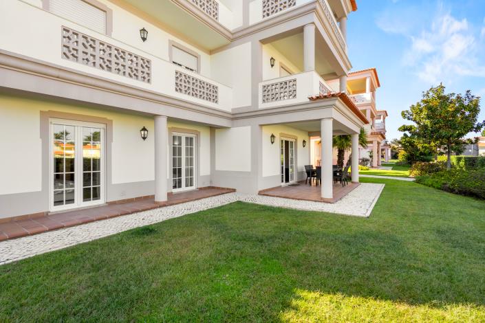 Image No.24-3 Bed Apartment for sale