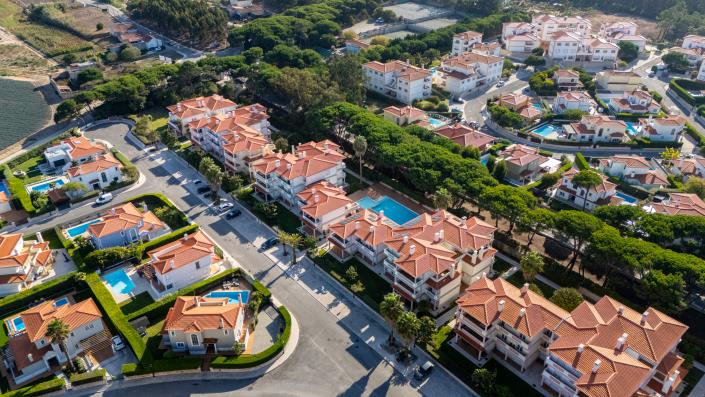 Image No.27-3 Bed Apartment for sale