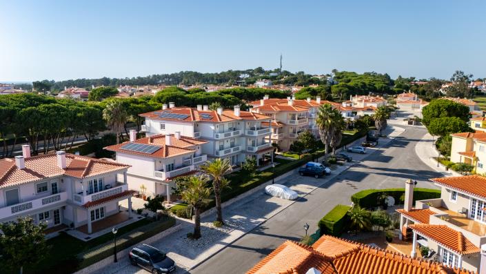 Image No.29-3 Bed Apartment for sale