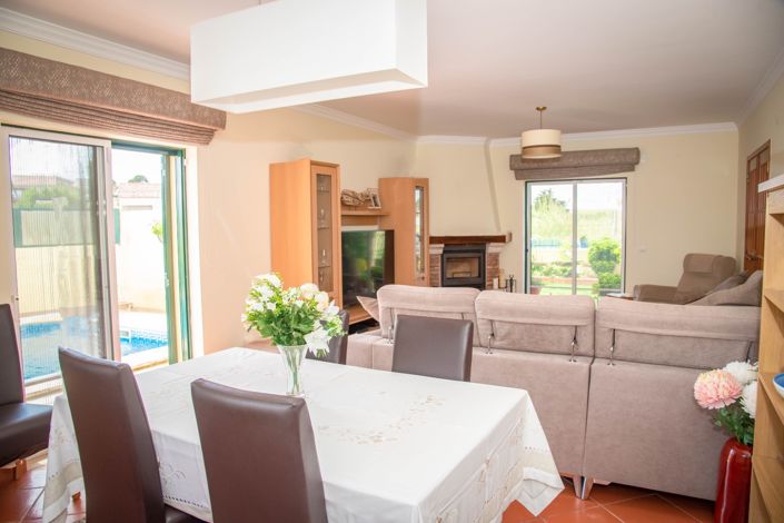 Image No.4-Villa de 4 chambres à vendre à Caldas da Rainha