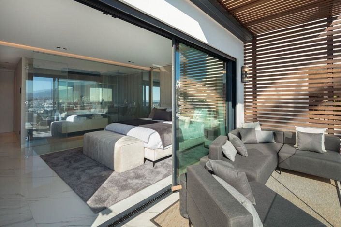 Image No.5-3 Bed Property for sale