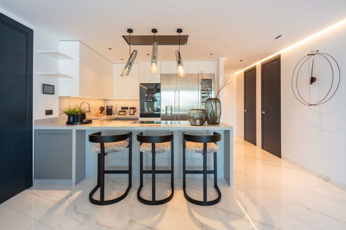 Image No.9-3 Bed Property for sale