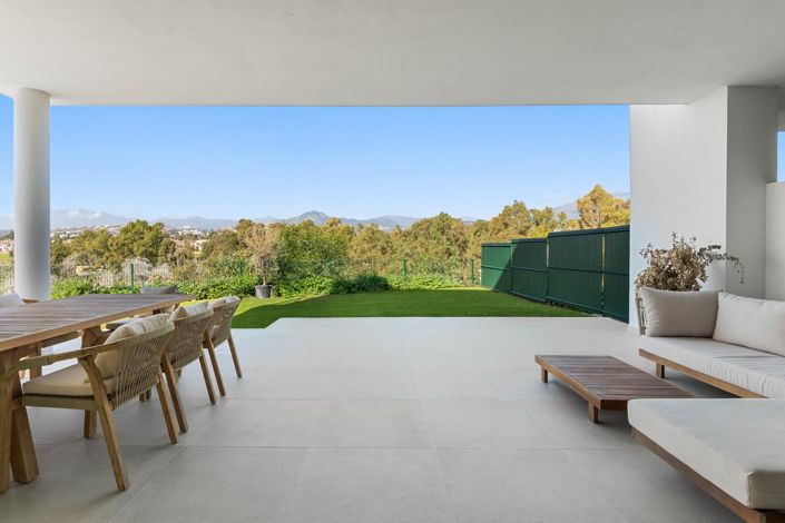 Image No.2-3 Bed Property for sale