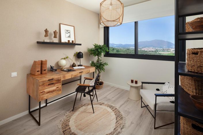 Image No.19-3 Bed Property for sale