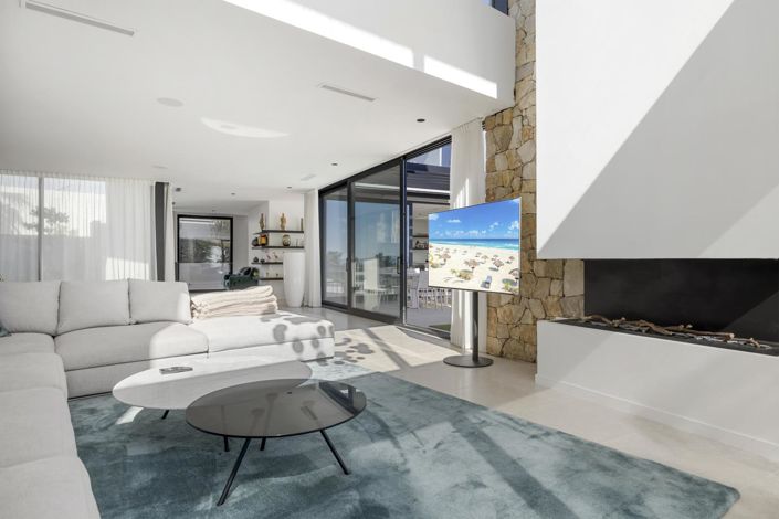 Image No.34-5 Bed Property for sale