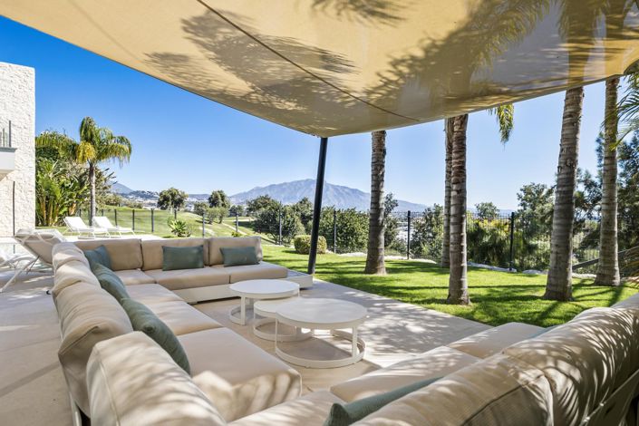 Image No.6-5 Bed Property for sale