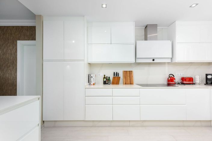 Image No.25-2 Bed Property for sale