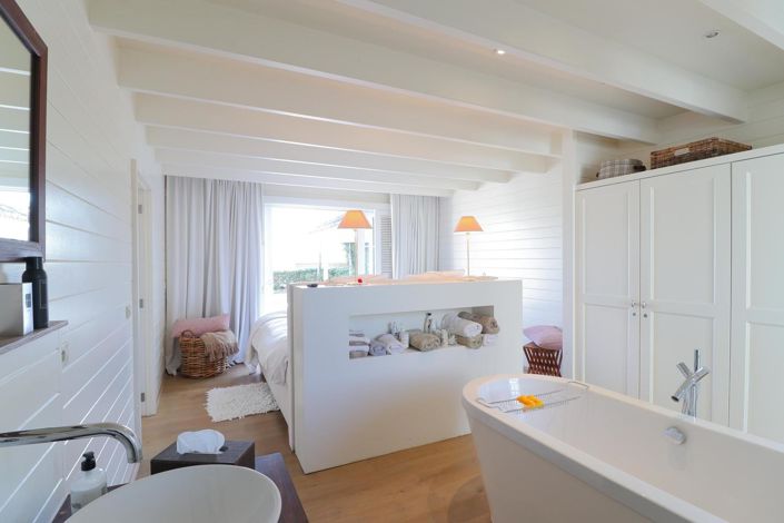 Image No.33-4 Bed Property for sale