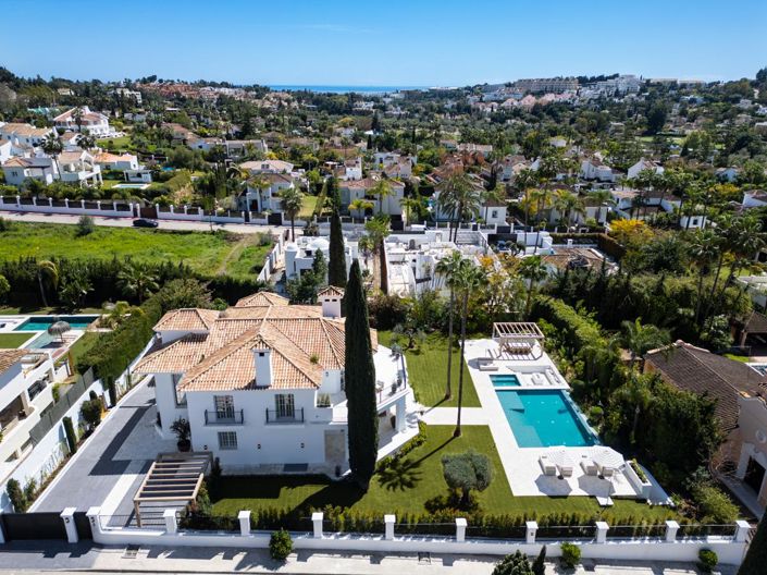 Image No.35-5 Bed Property for sale