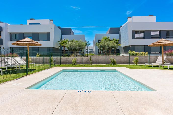 Image No.2-Propriété de 2 chambres à vendre à Estepona