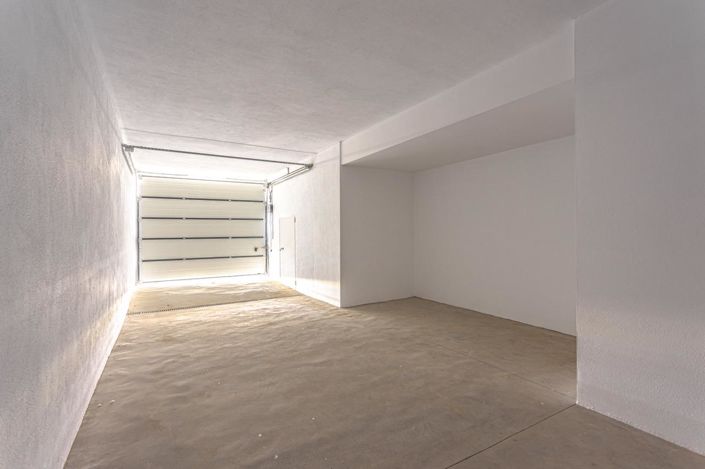 Image No.13-4 Bed Property for sale