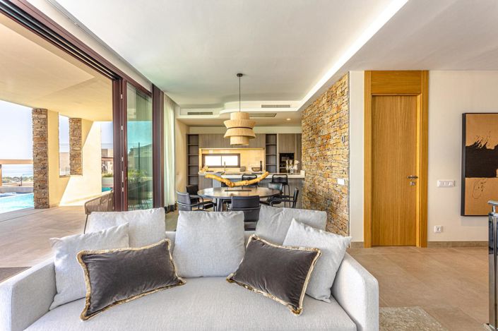 Image No.9-4 Bed Property for sale