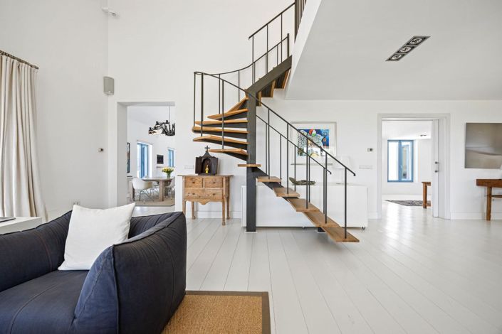 Image No.20-5 Bed Property for sale