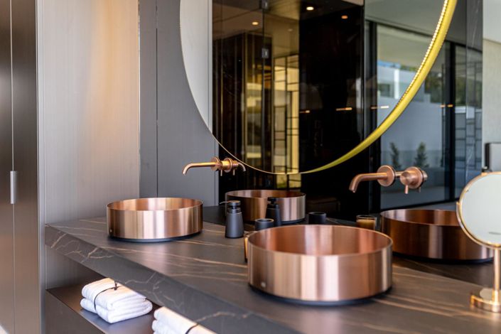 Image No.16-3 Bed Property for sale