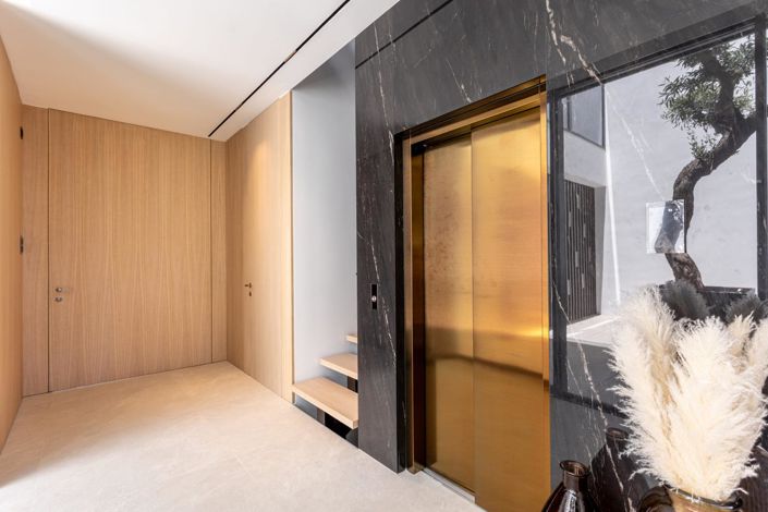 Image No.27-3 Bed Property for sale