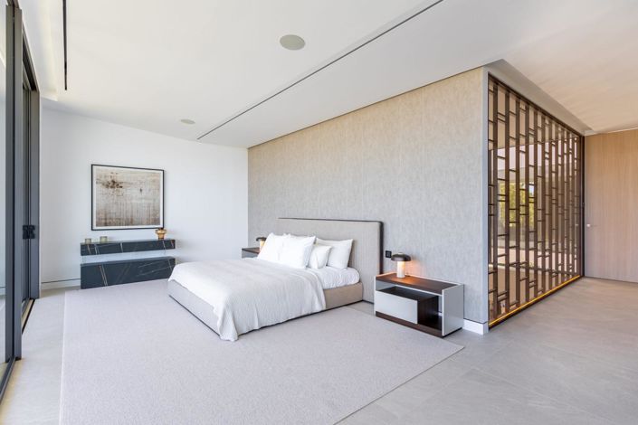 Image No.33-3 Bed Property for sale