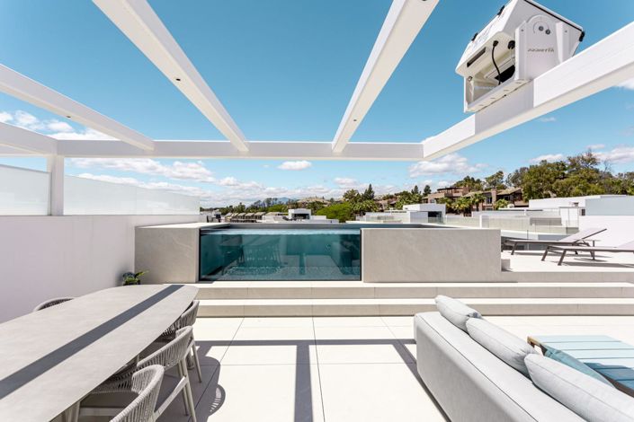 Image No.6-3 Bed Property for sale